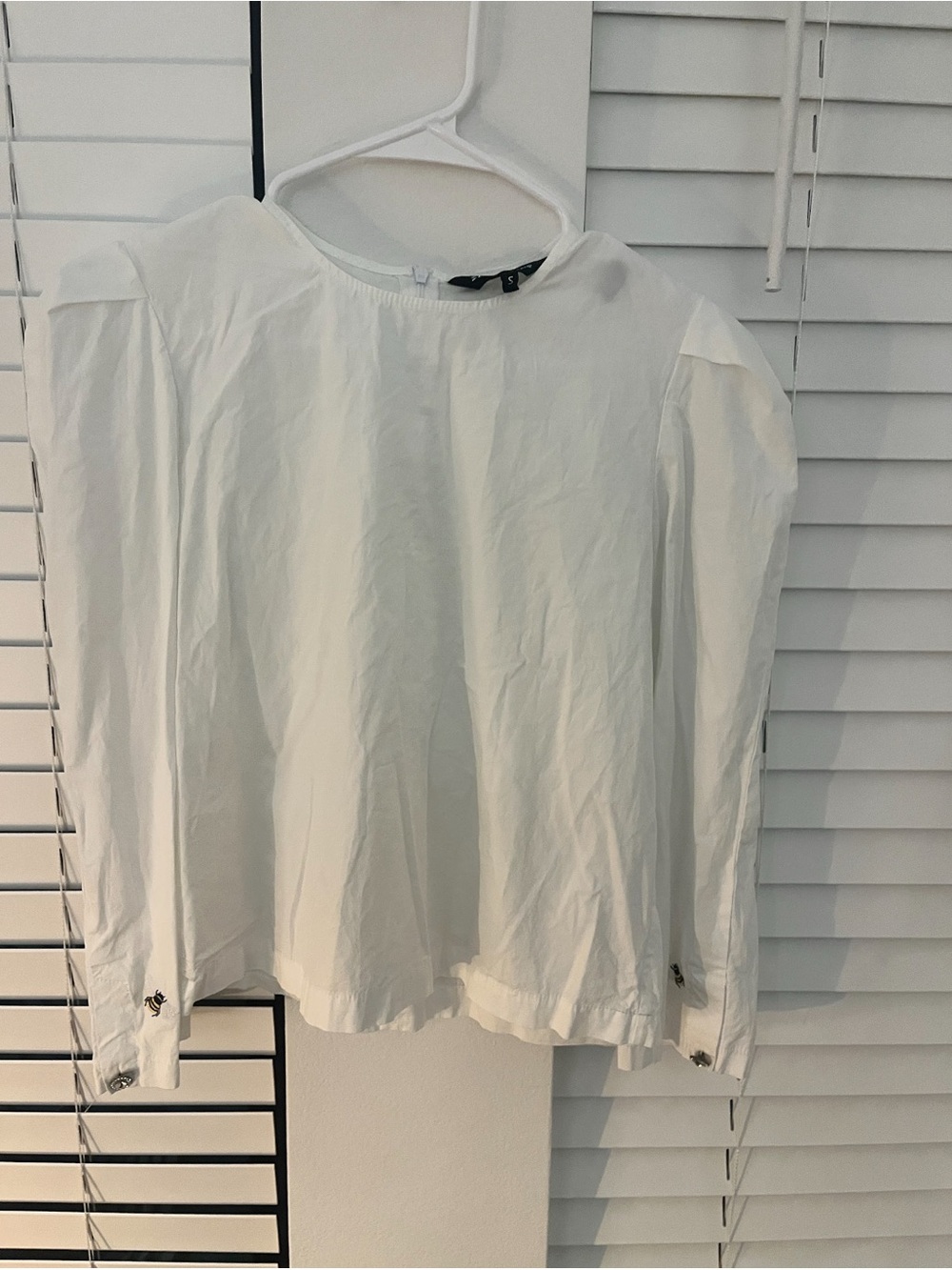 Sister Jane White Long-Sleeve Dress Shirt with Bee Detail